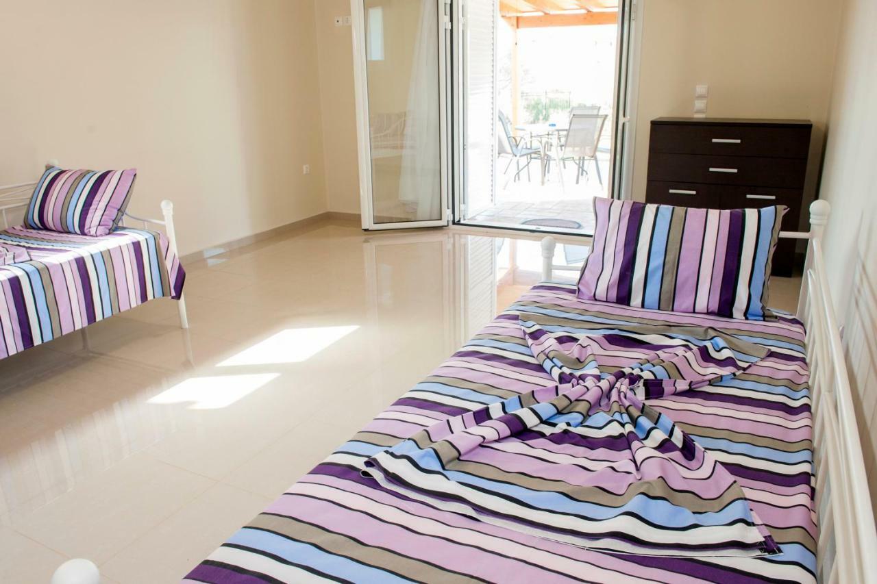 Villa Hermes ปอร์โตเฮลี ภายนอก รูปภาพ